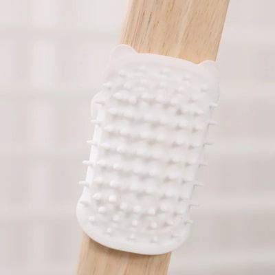 Brosse pour chat blanc